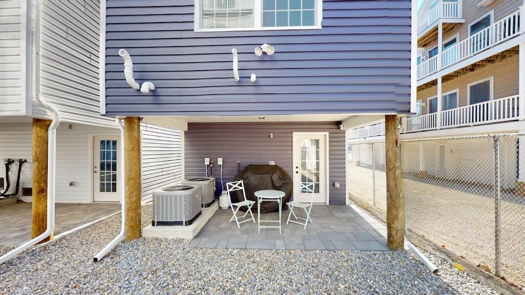 Beach House Steps Away From The Boardwalk And Beach With Ocean Views In Seaside Heights! Villa Exterior photo