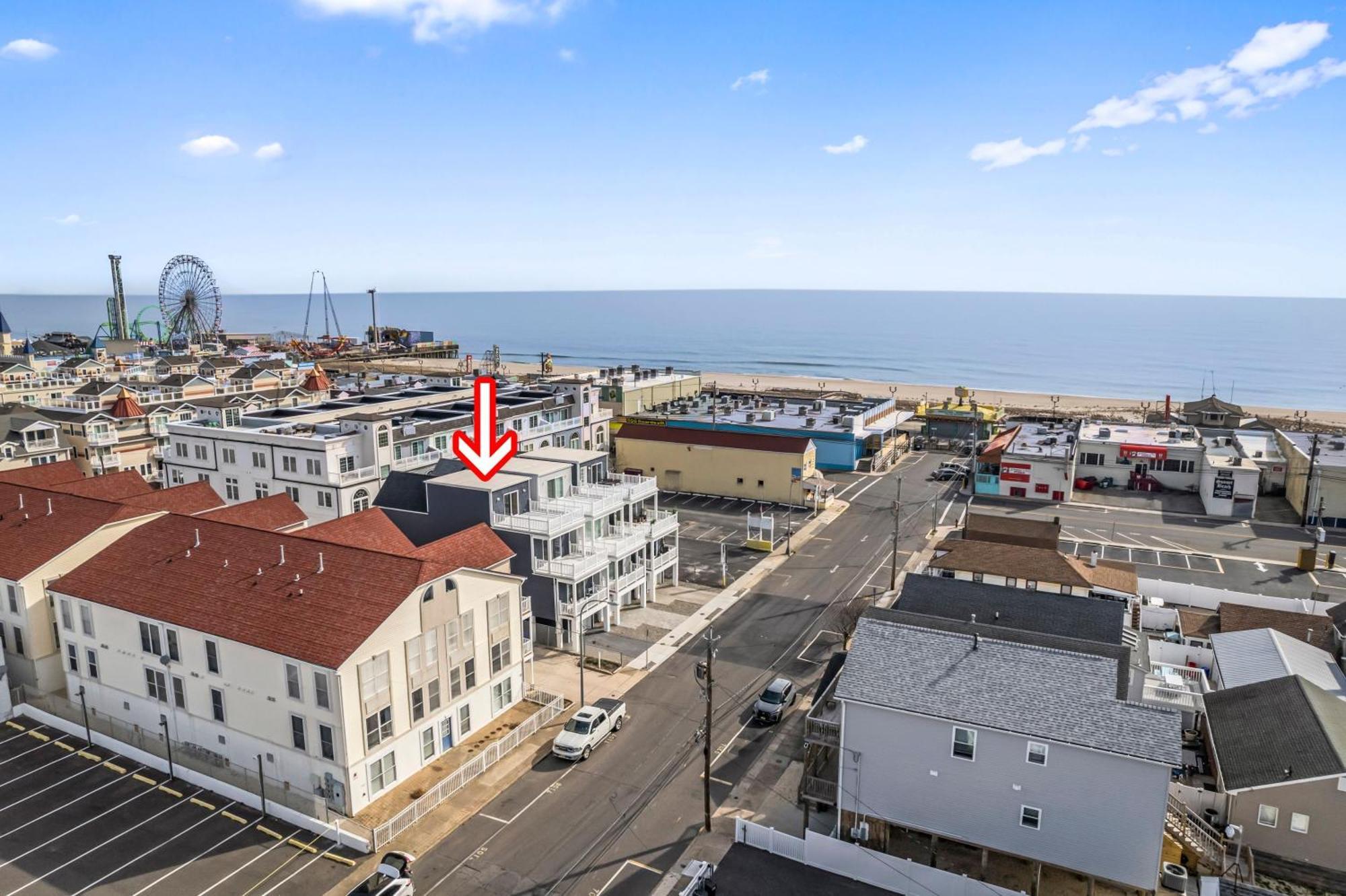 Beach House Steps Away From The Boardwalk And Beach With Ocean Views In Seaside Heights! Villa Exterior photo